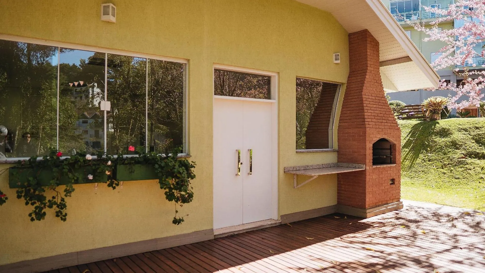 Apto Com Lareira Eletrica Perto Do Pico Do Imbiri Campos do Jordão Apartament